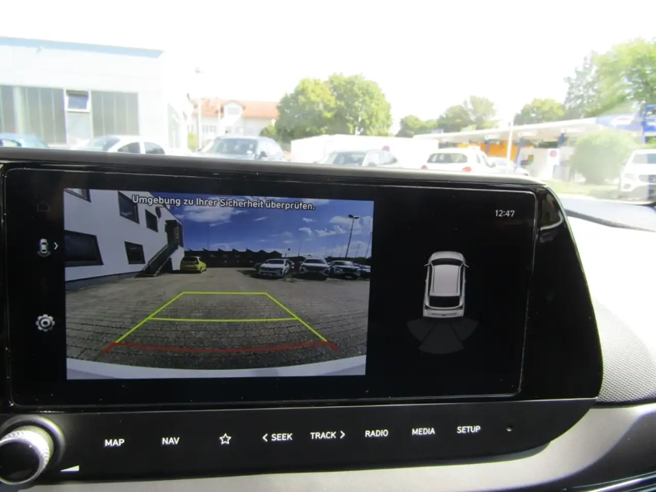 Hyundai i20 1.0 T-GDI Trend NAVI SHZ APPLE CARPLAY TEMPOMAT — Galerie du véhicule 14