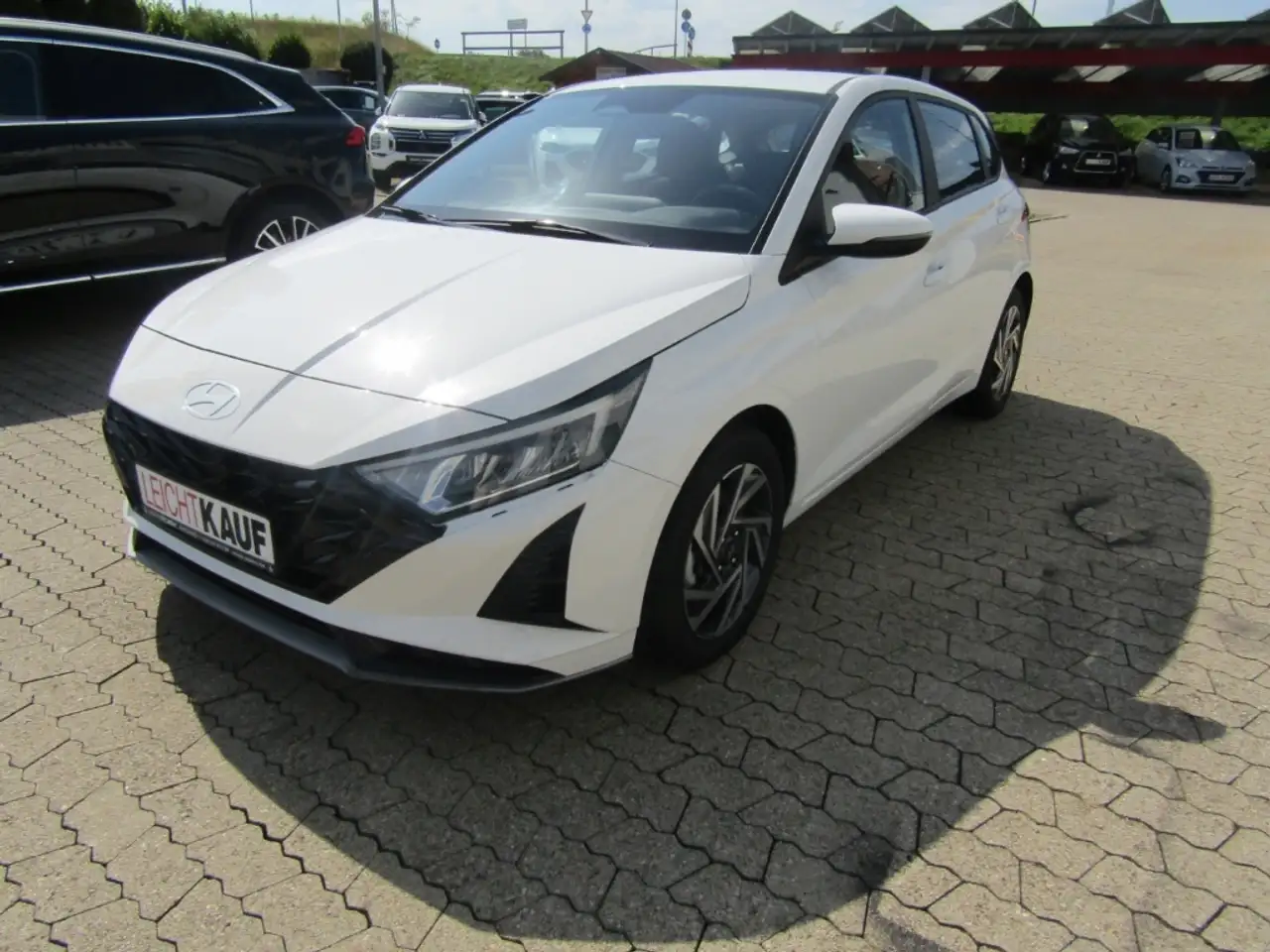 Hyundai i20 1.0 T-GDI Trend NAVI SHZ APPLE CARPLAY TEMPOMAT — Galerie du véhicule 2