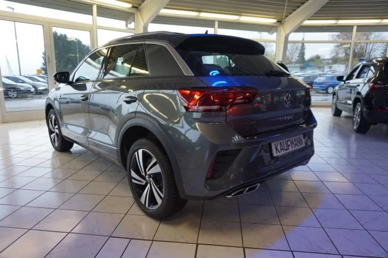 Volkswagen T-Roc T-ROC 1,5 TSI DSG R-LINE PANO KAMERA NAVI 18" SHZ — Galerie du véhicule 4