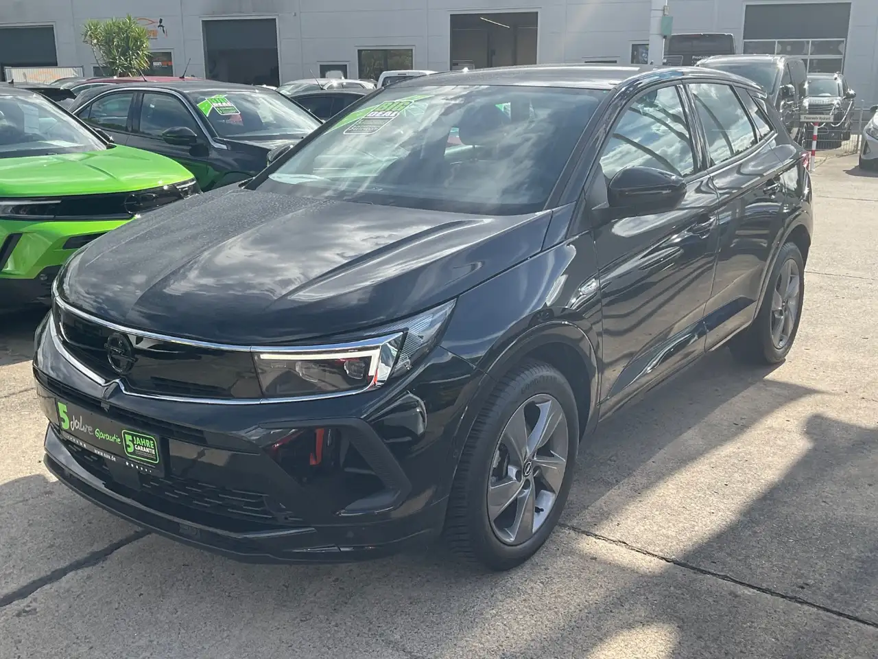 Opel Grandland 1.2 GS Line Inspektionspaket BigDeal! — Galería del vehículo 2