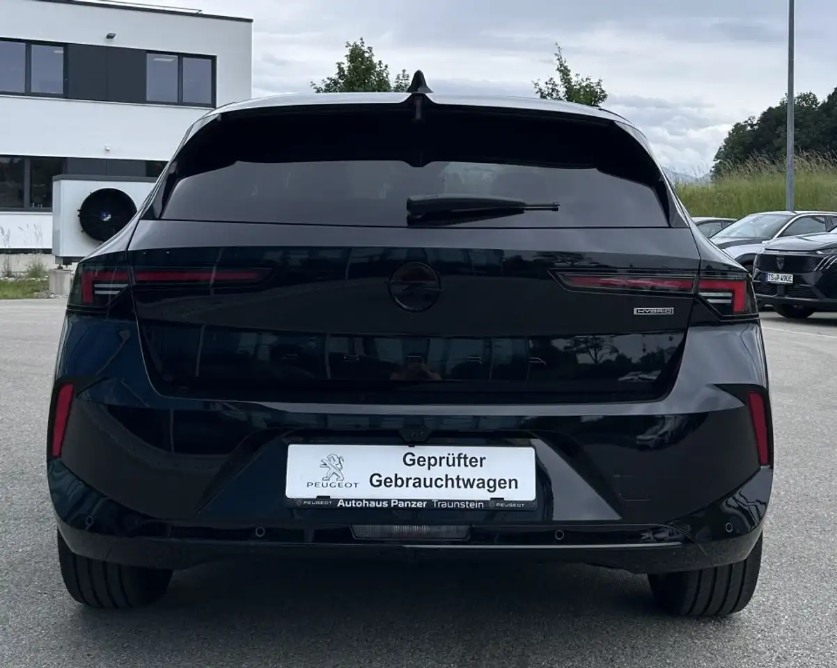 Opel Astra GS 1.2 Turbo Mild-Hybrid 48 V — Vehicle gallery 13