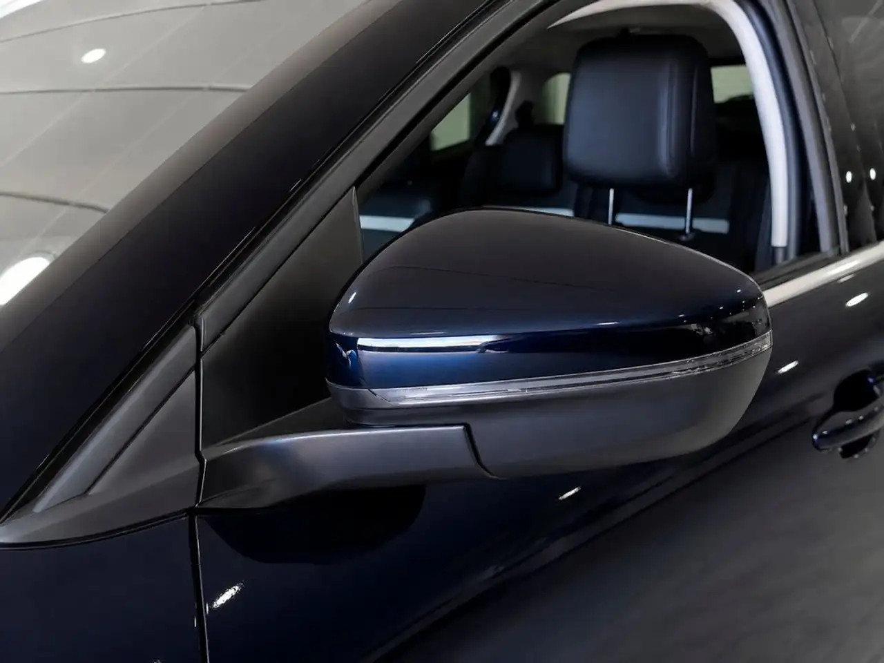 Citroen C5 Aircross PureTech S&S Plus 130 — Vehicle gallery 24