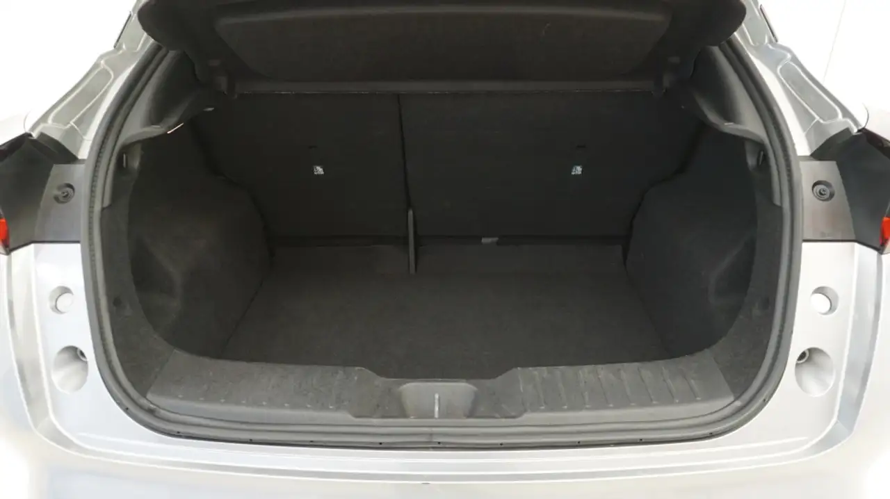 Nissan Juke 1.0 DIG-T Acenta 4x2 DCT 7 114 — Vehicle gallery 24