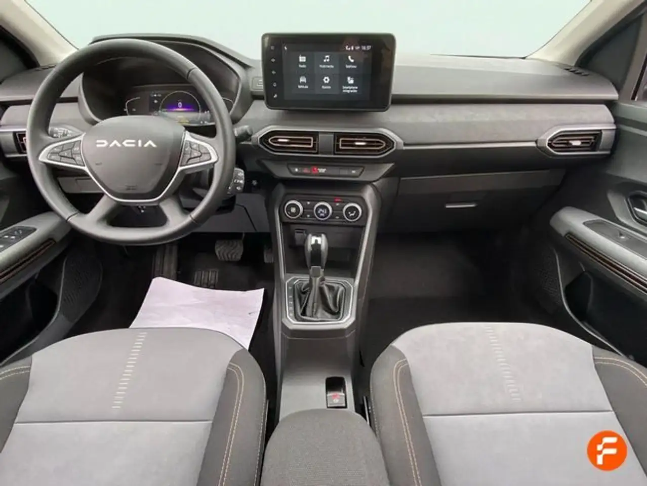 Dacia Jogger Hybrid Extreme 103kW 7pl. — Vehicle gallery 14