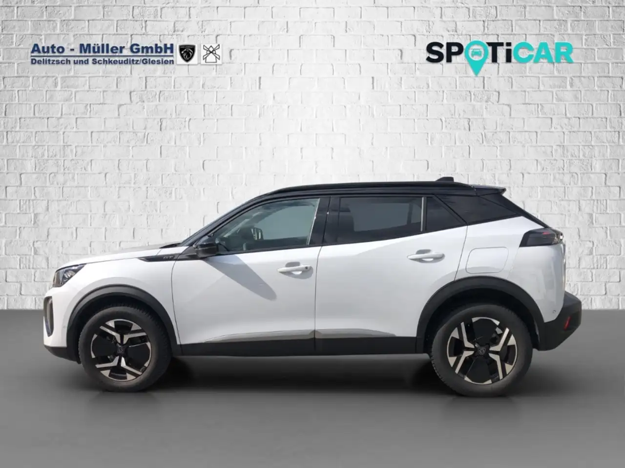 Peugeot 2008 PureTech 130 EAT8 GT LED/Keyless/Massage — Vehicle gallery 9