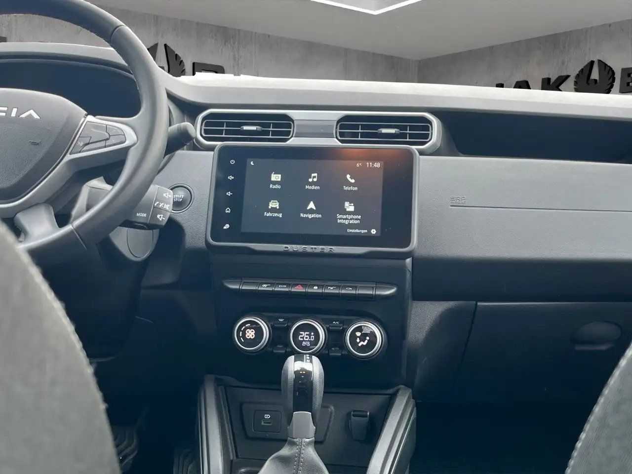 Dacia Duster II Journey+Scheckheft+AT+KLIMA+SHZ — معرض صور السيارة 16