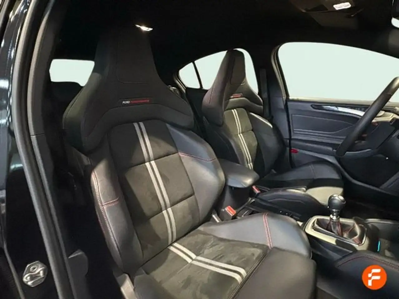 Ford Focus 1.0 Ecoboost MHEV Active 125 — معرض صور السيارة 16