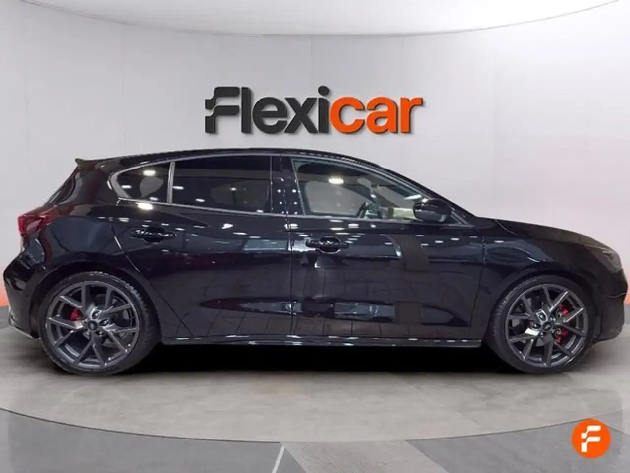 Ford Focus 1.0 Ecoboost MHEV Active 125 — معرض صور السيارة 9