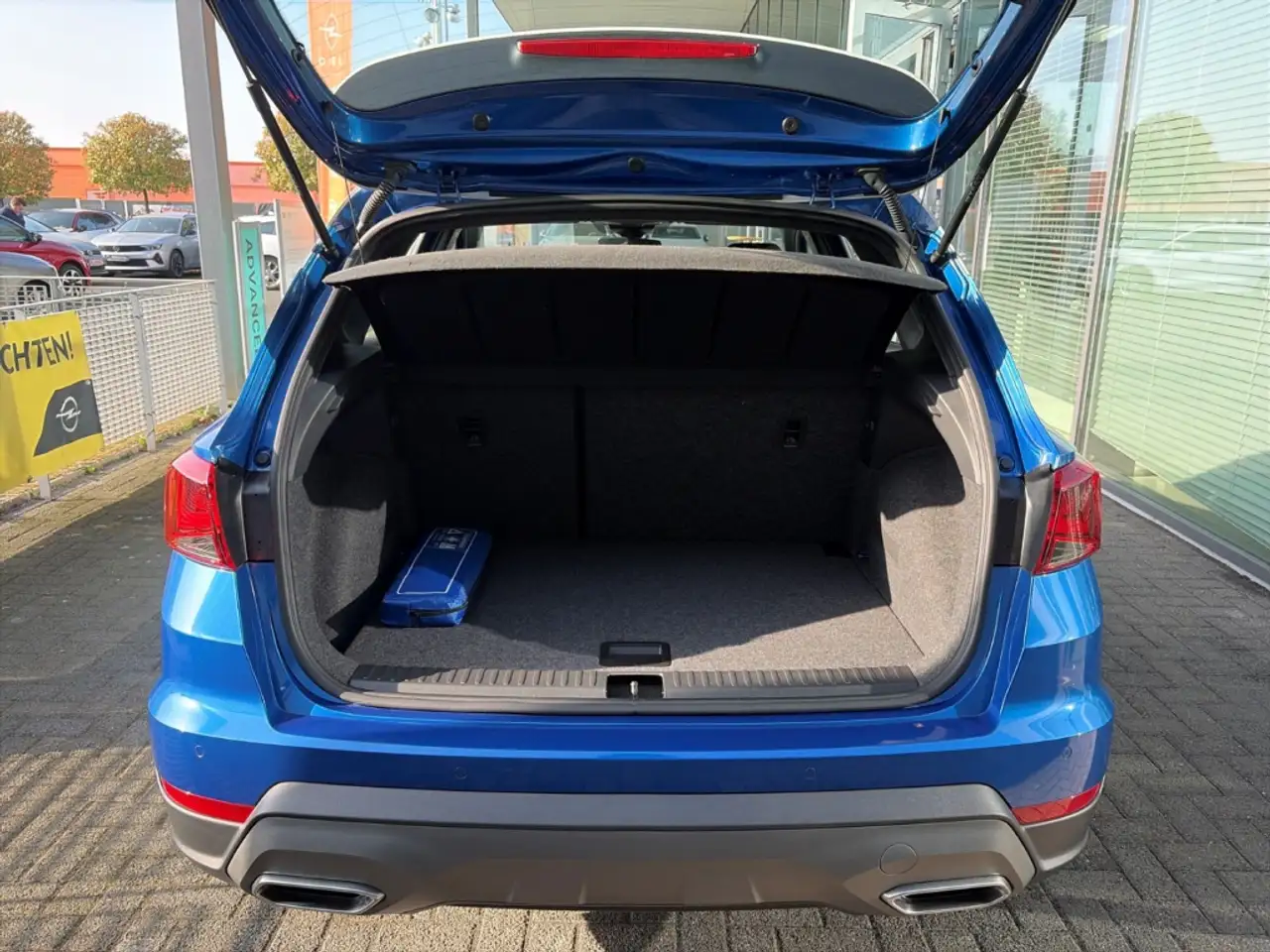 SEAT Arona FR 81KW(110PS) Navi Digitales Cockpit LED Sperrdi — Vehicle gallery 12