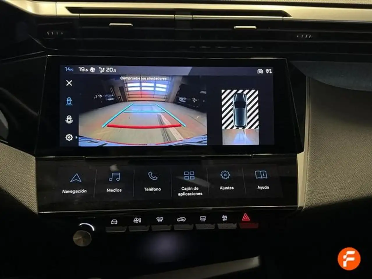 Peugeot 308 1.2 PureTech S&S Allure 130 — Galerie du véhicule 19