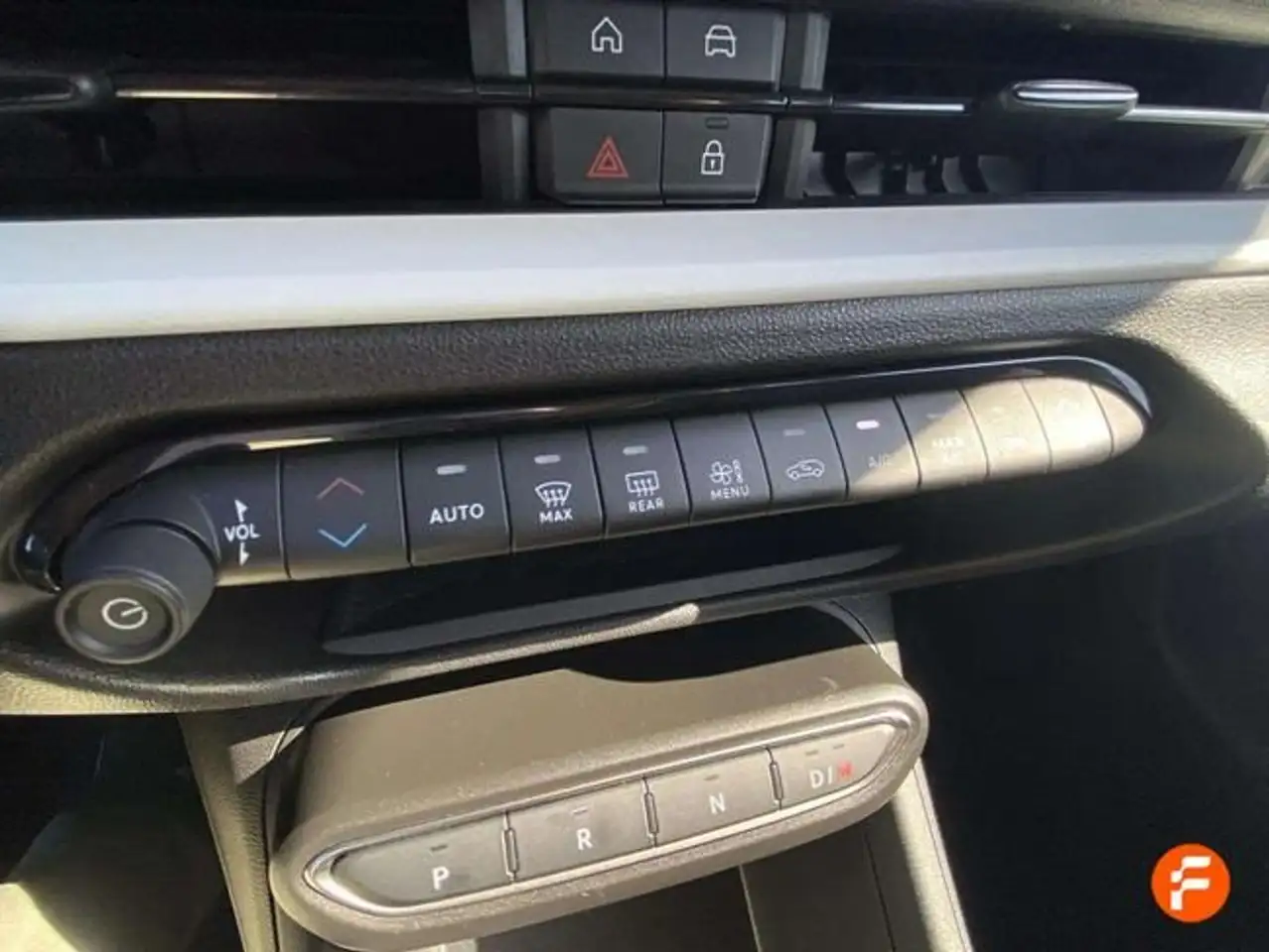 Fiat 600 MHEV 1.2 74kW (100CV) DDCT — معرض صور السيارة 22