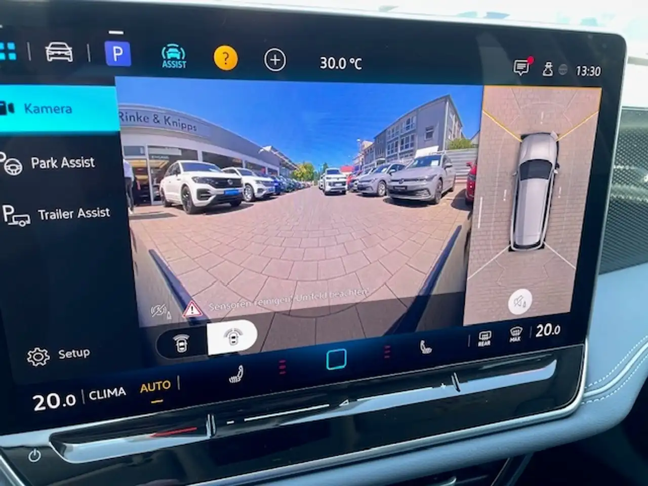 Volkswagen Passat Variant 1.5 eTSI Mildhybrid Navi 360°Kamera AHK digitales — Vehicle gallery 15