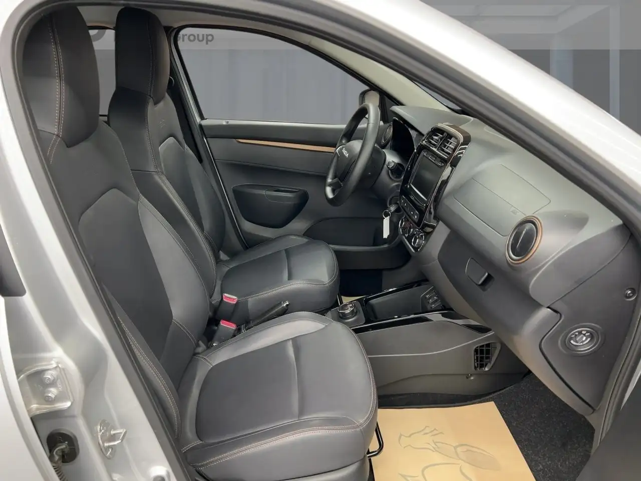 Dacia Spring ELECTRIC EXTREME 27kWh CCS RÜCKFAHRKAMERA — معرض صور السيارة 8