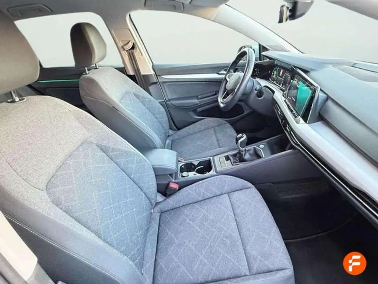 Volkswagen Golf 1.5 TSI Life 96kW — Galería del vehículo 15
