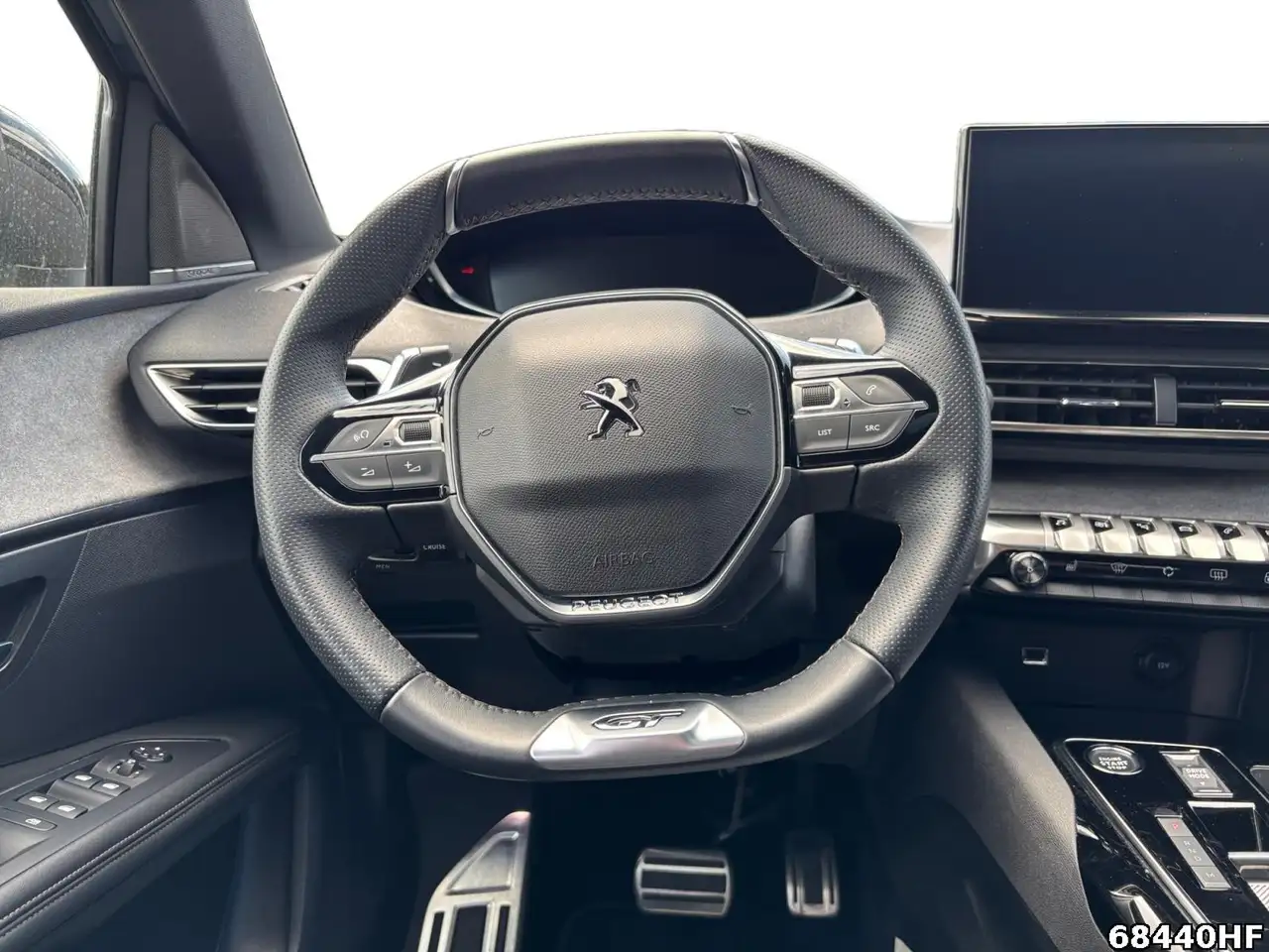 Peugeot 3008 GT Hybrid 136 e-DSC6 — Vehicle gallery 9