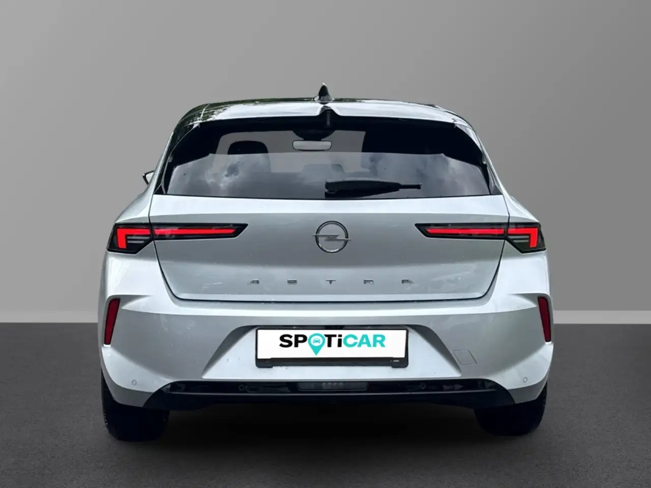 Opel Astra L Elegance 1.2 Turbo AT8 PDC Keyless Tempomat SHZ — Galería del vehículo 5