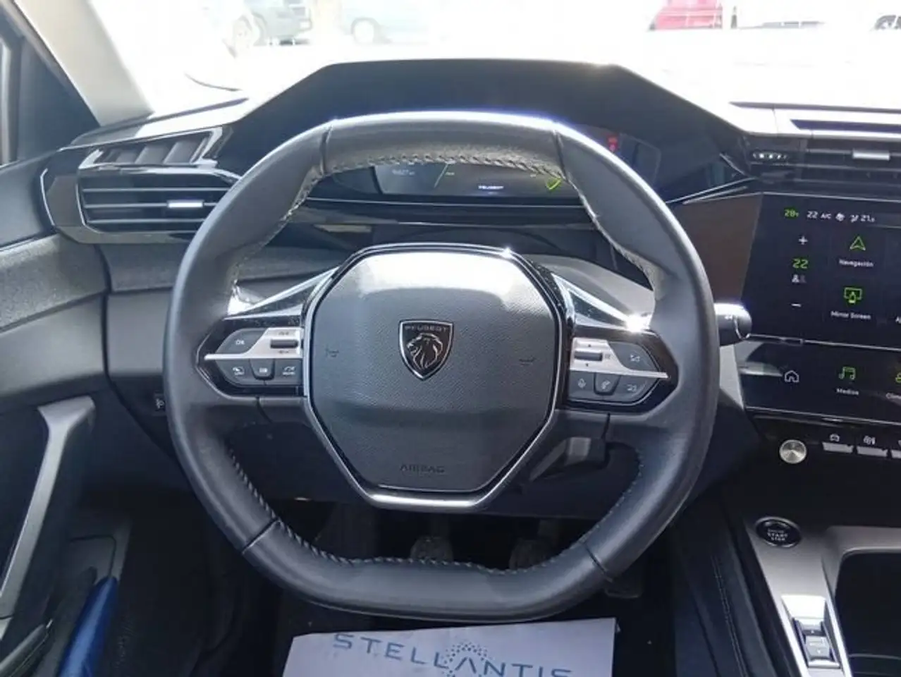 Peugeot 308 1.2 PureTech S&S Allure 130 — معرض صور السيارة 9