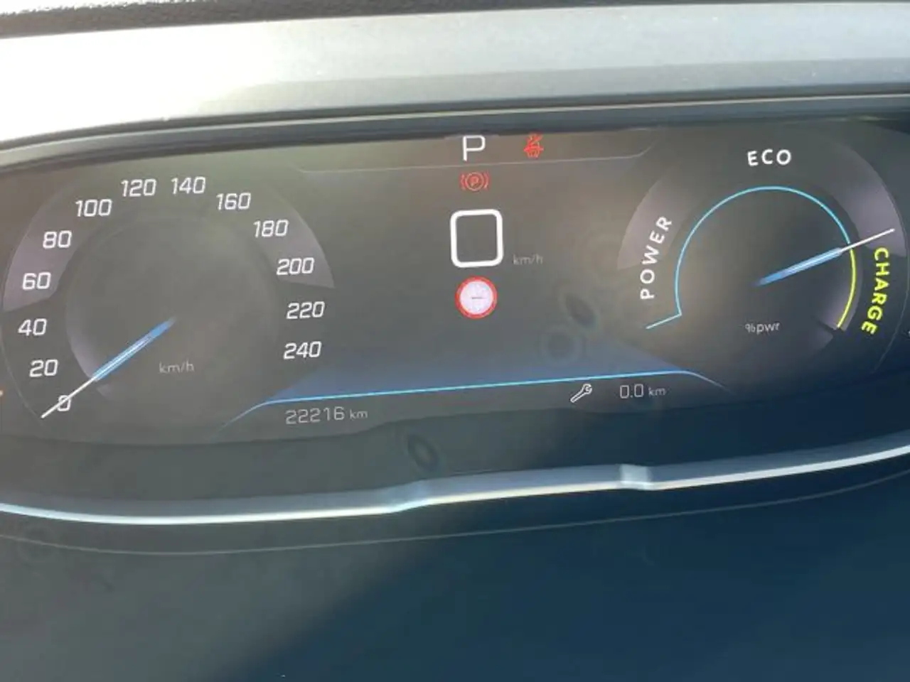 Peugeot 3008 Hybrid 136 e-DSC6 GT — Galería del vehículo 5