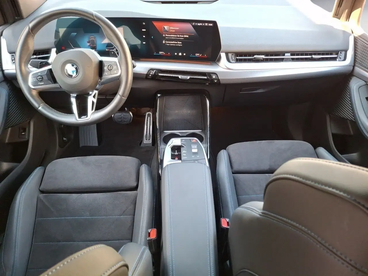 BMW 218 Steptronic DCT M-Sport AHK — Galerie du véhicule 12