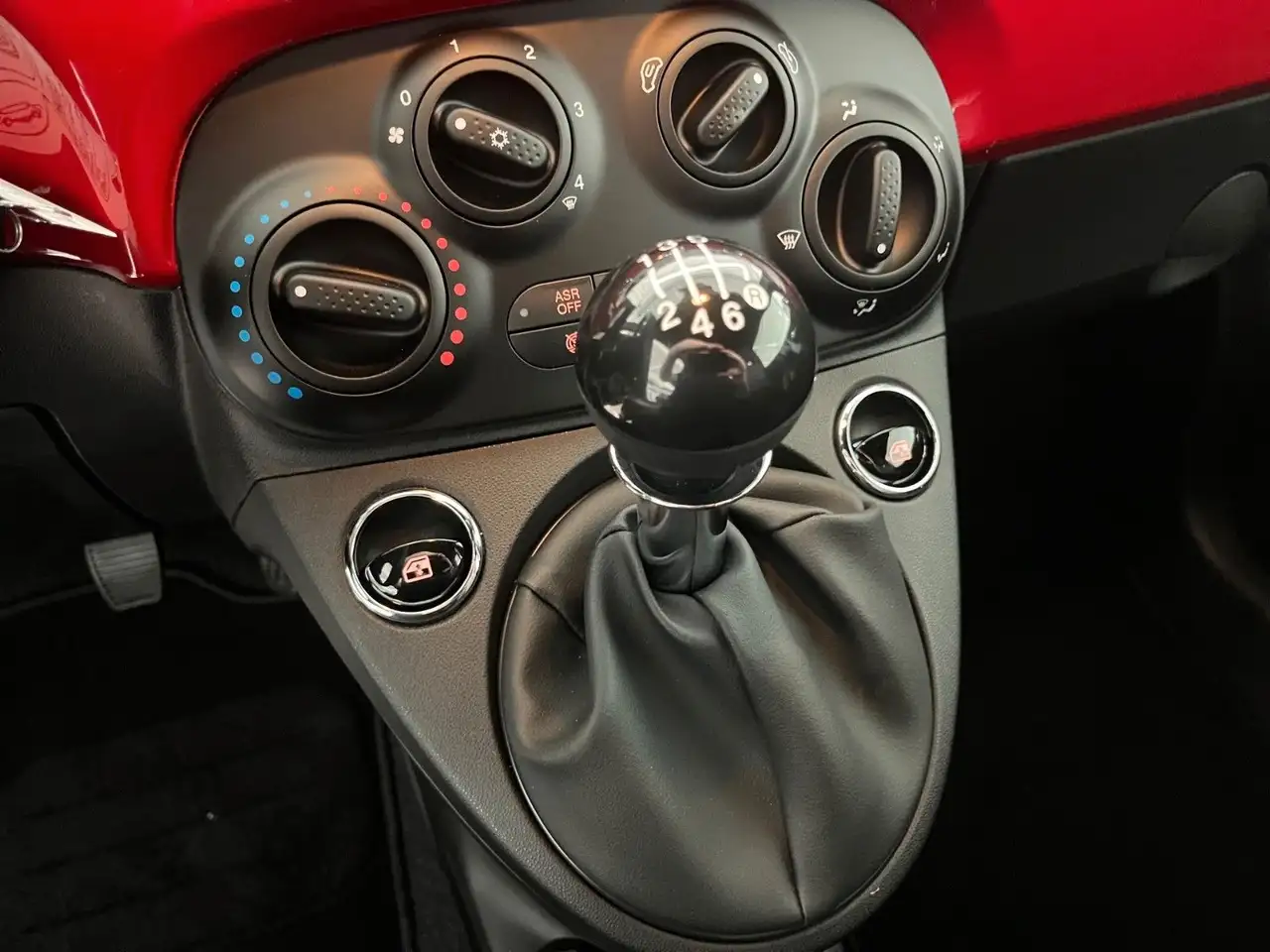 Fiat 500C 1.0 Cabrio Klima&Sound — Galería del vehículo 13