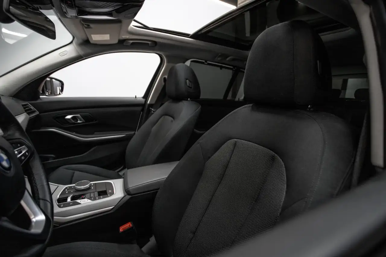 BMW 320 320dA xDrive Touring — معرض صور السيارة 34
