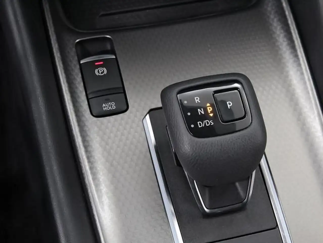 Nissan Qashqai DIG-T 116kW CVT N-Connecta — Galerie du véhicule 28