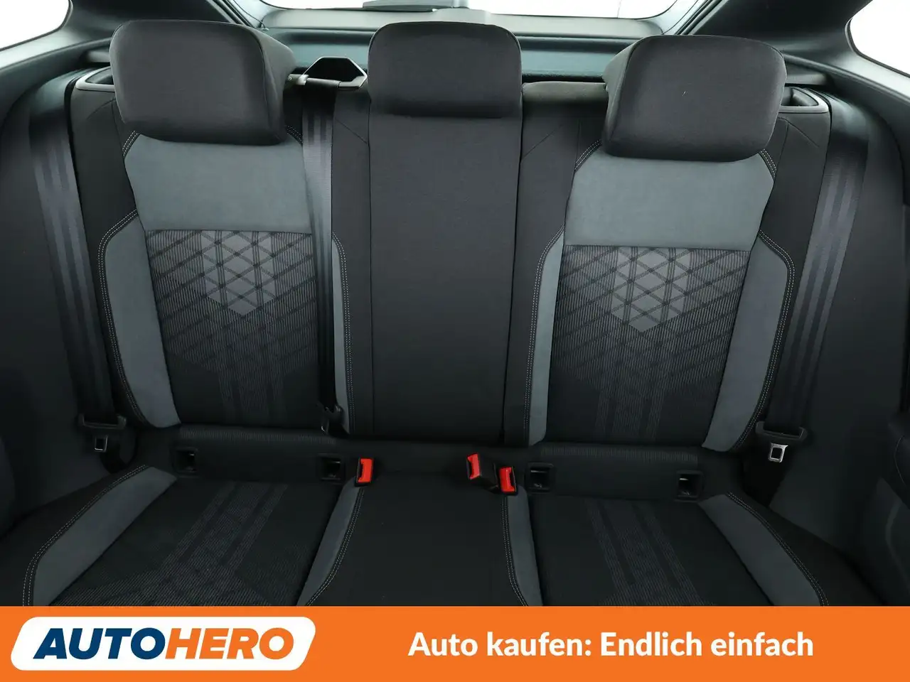 Volkswagen Taigo 1.5 TSI ACT R-Line Aut.*LED*ACC*SPUR*PDC*SHZ* — Galería del vehículo 15