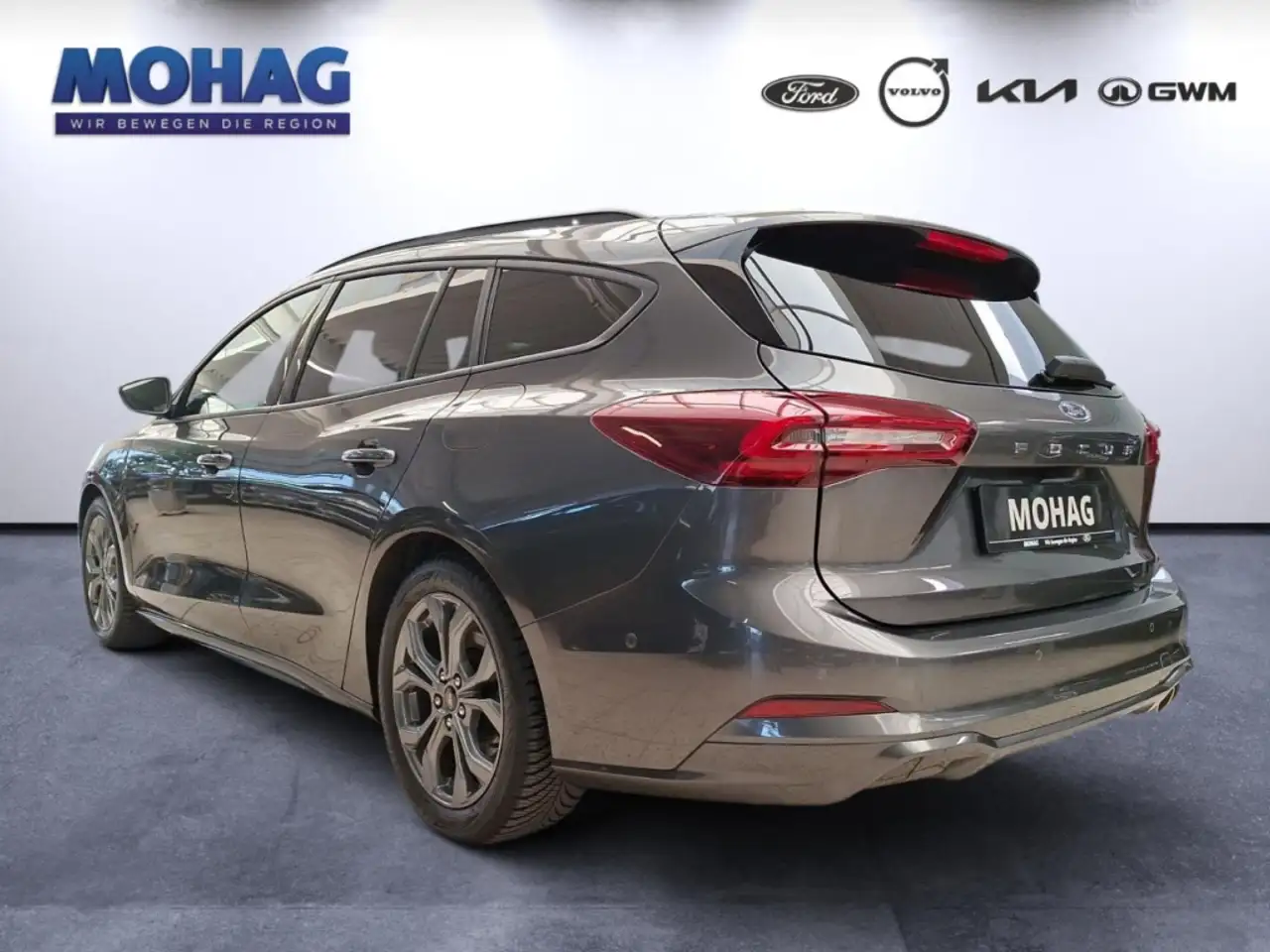 Ford Focus Turnier ST-Line X 1.0 *LED*AHK*ACC* — معرض صور السيارة 4
