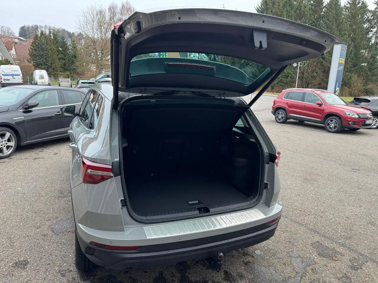 Skoda Karoq Selection — معرض صور السيارة 9