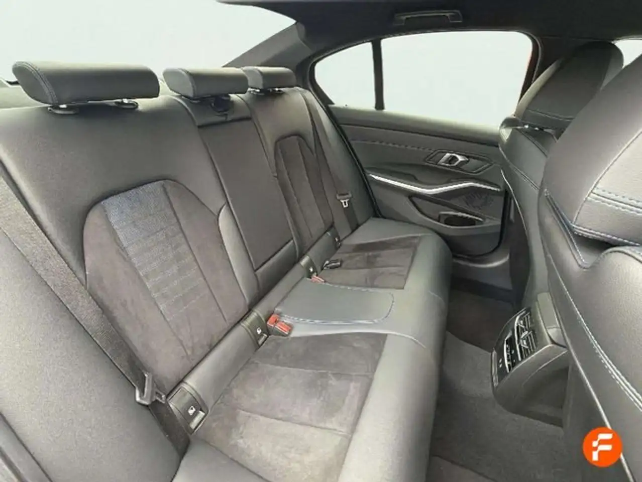 BMW 320 320d Auto. — Galería del vehículo 18