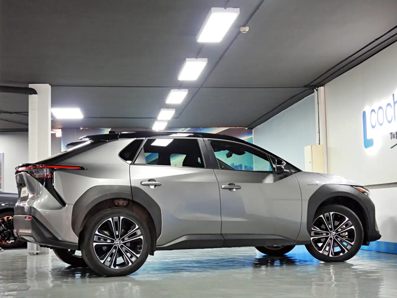 Toyota bZ4X 200E 4X2 Style Plus — Galerie du véhicule 27