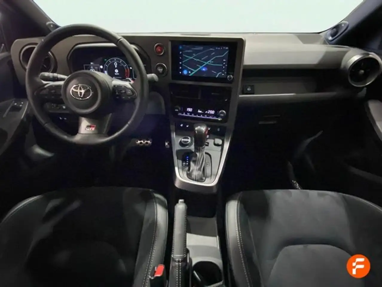 Toyota Yaris 1.6T 276 AUTOMÁTICO RZ — Vehicle gallery 14
