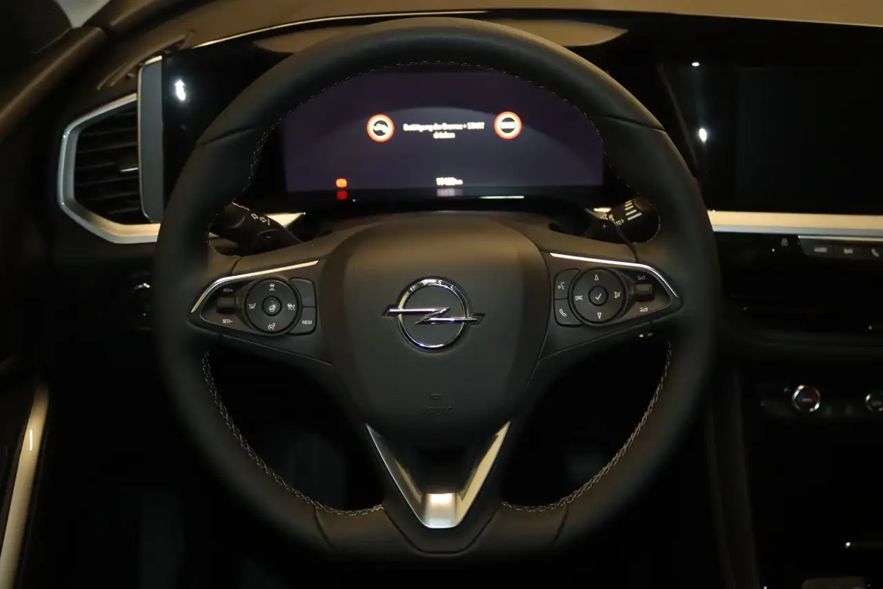 Opel Grandland GS Line Aut-Virtual-Navi-LED-ACC-KAM- — Vehicle gallery 13