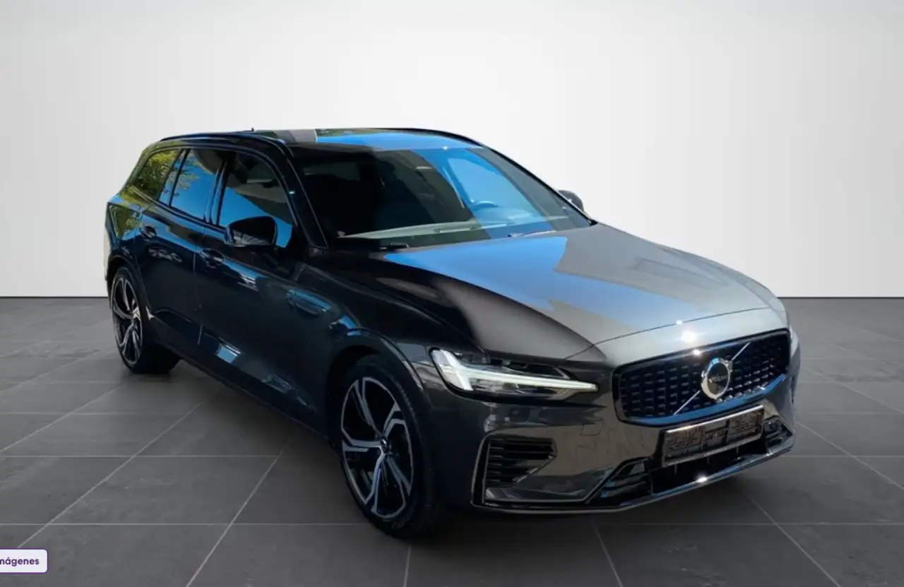 Volvo V60 Berlina Automático de 4 Puertas — Galerie du véhicule 6