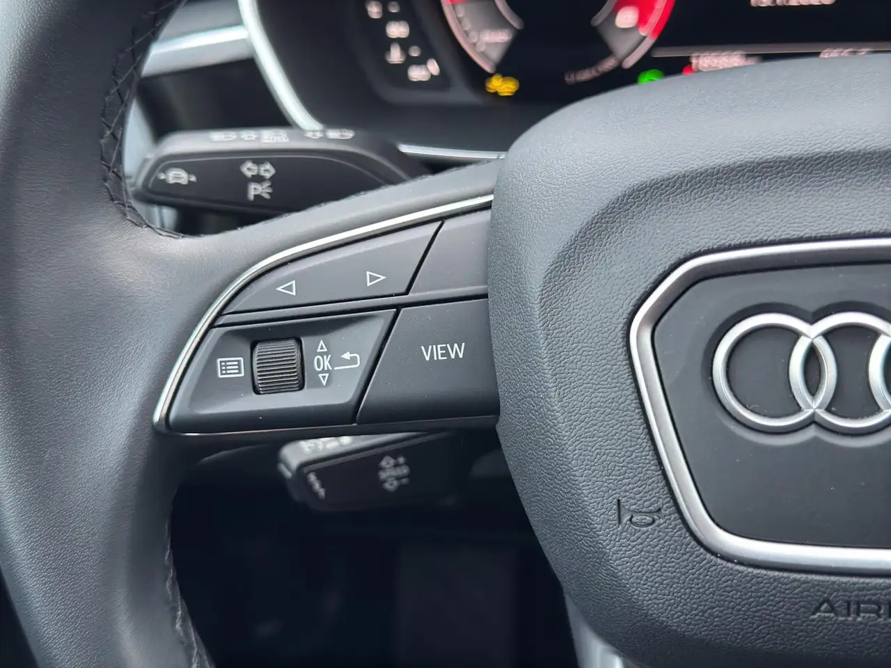 Audi Q3 ADVANCED 1.5 35 TSI S-TRONIC*KAMERA*NAVI*SOUND*SID — معرض صور السيارة 16