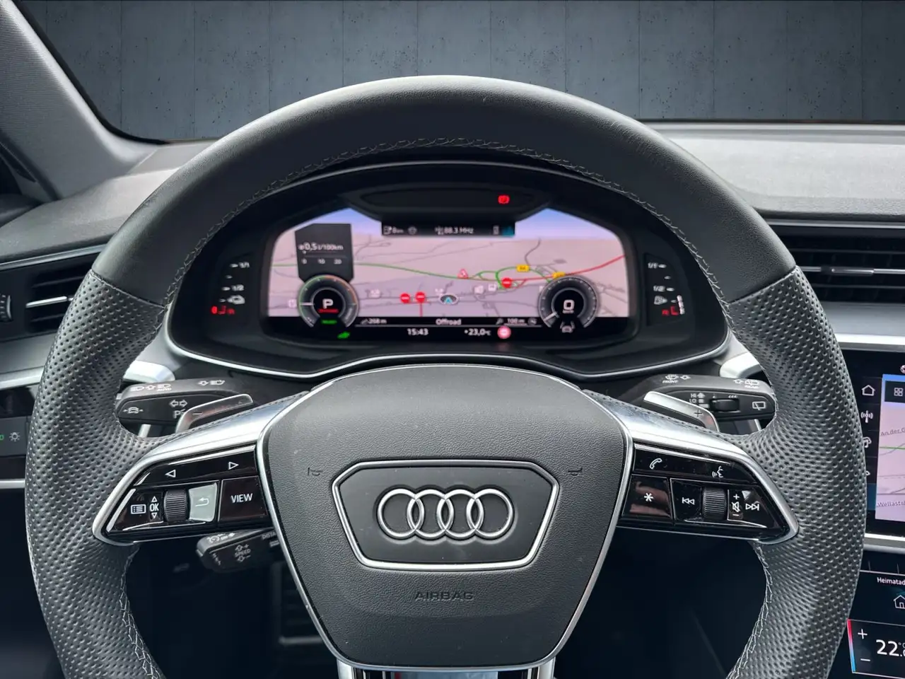 Audi A6 S line 50 TFSI e AHK/Matrix/HuD/PBox/20 — Galerie du véhicule 25