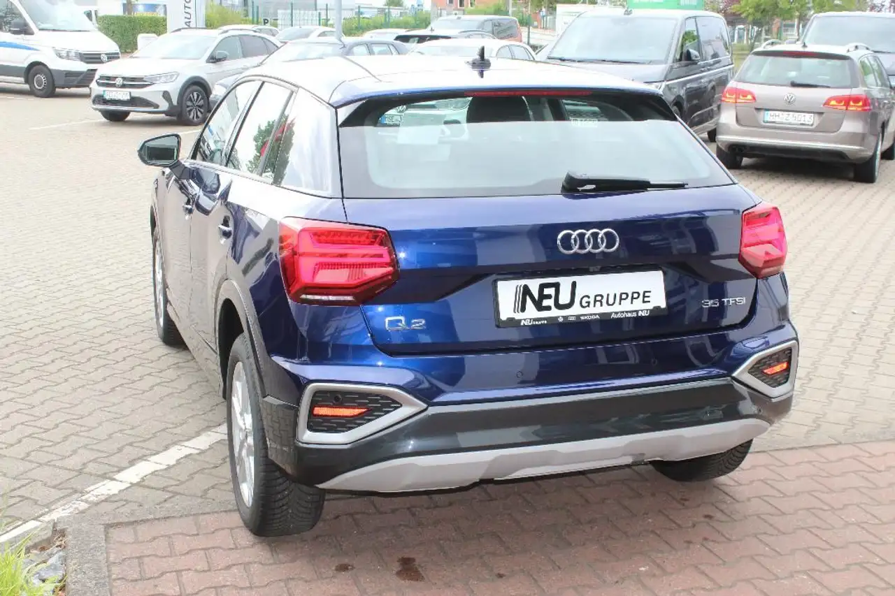Audi Q2 Advanced 35 TFSI S tronic Matrix Kamera ACC — معرض صور السيارة 3