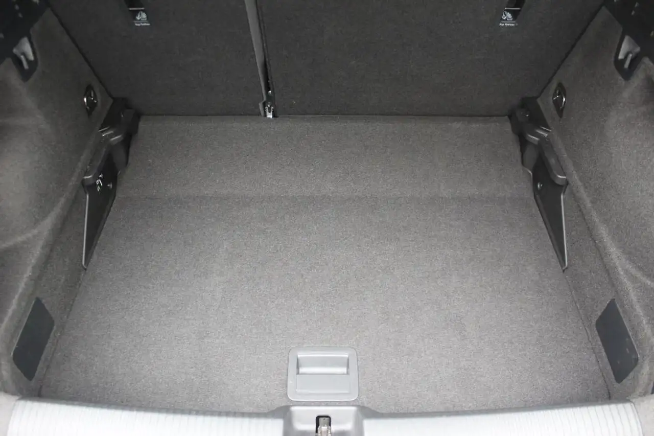 Audi Q2 Advanced 35 TFSI S tronic Matrix Kamera ACC — معرض صور السيارة 14