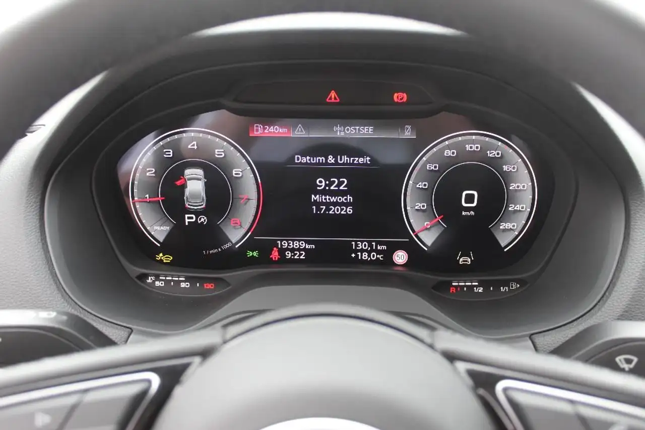 Audi Q2 Advanced 35 TFSI S tronic Matrix Kamera ACC — معرض صور السيارة 8