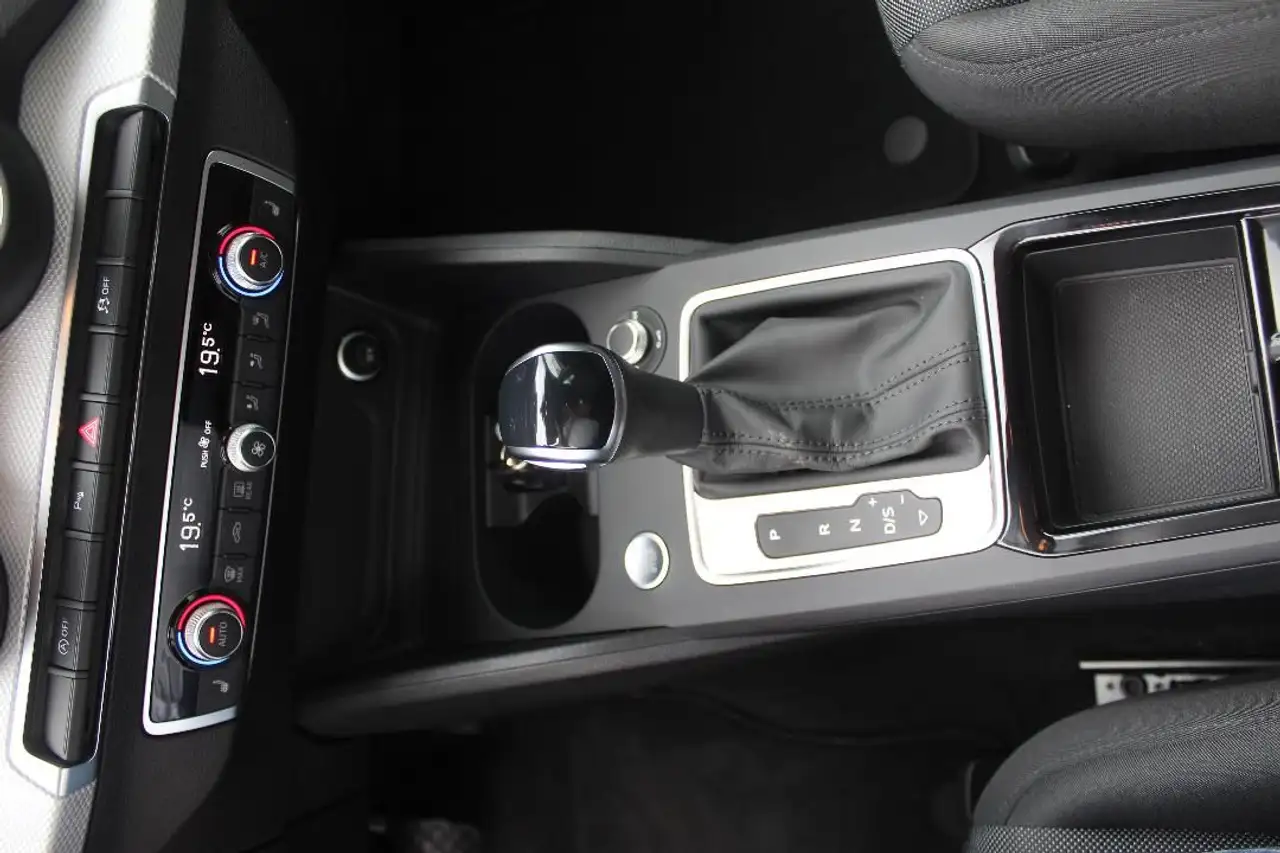 Audi Q2 Advanced 35 TFSI S tronic Matrix Kamera ACC — معرض صور السيارة 7
