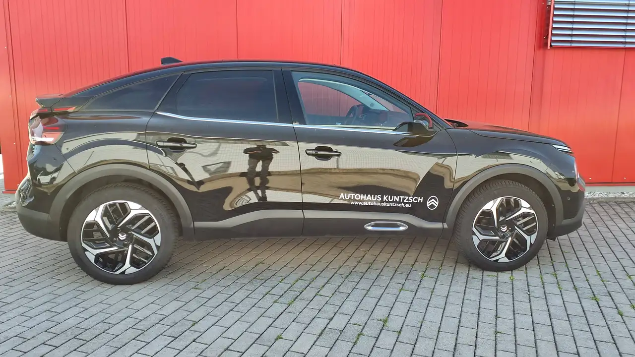 Citroen C4 C4 PureTech 130 EAT8 Max — Vehicle gallery 3