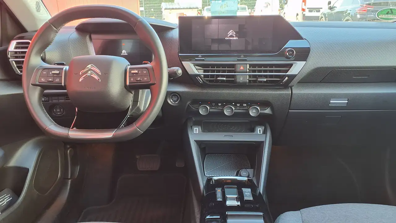 Citroen C4 C4 PureTech 130 EAT8 Max — Vehicle gallery 10