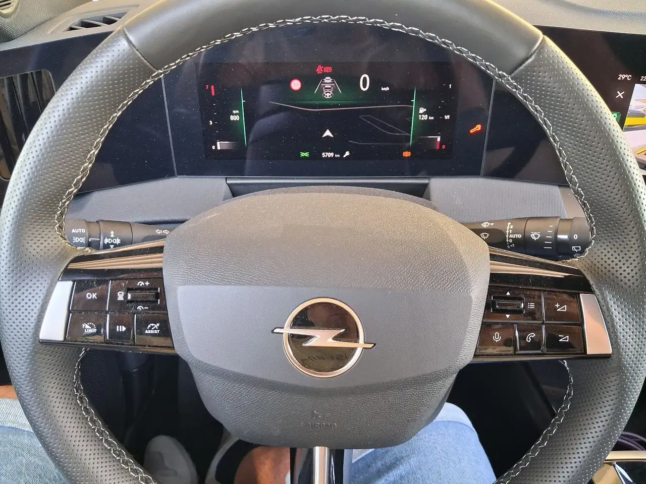 Opel Astra L ST GS MATRIX-LED+NAVI+SHZ+LHZ+360CAM+AHK — Galería del vehículo 18