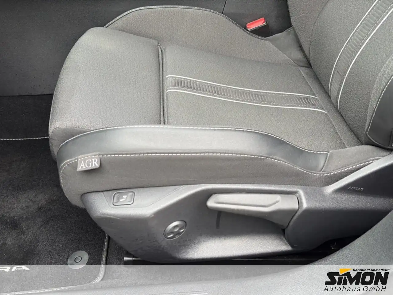 Opel Astra GS 1.2 Turbo 130PS / LED, Navi, Sitzheizung, PDC — Vehicle gallery 19