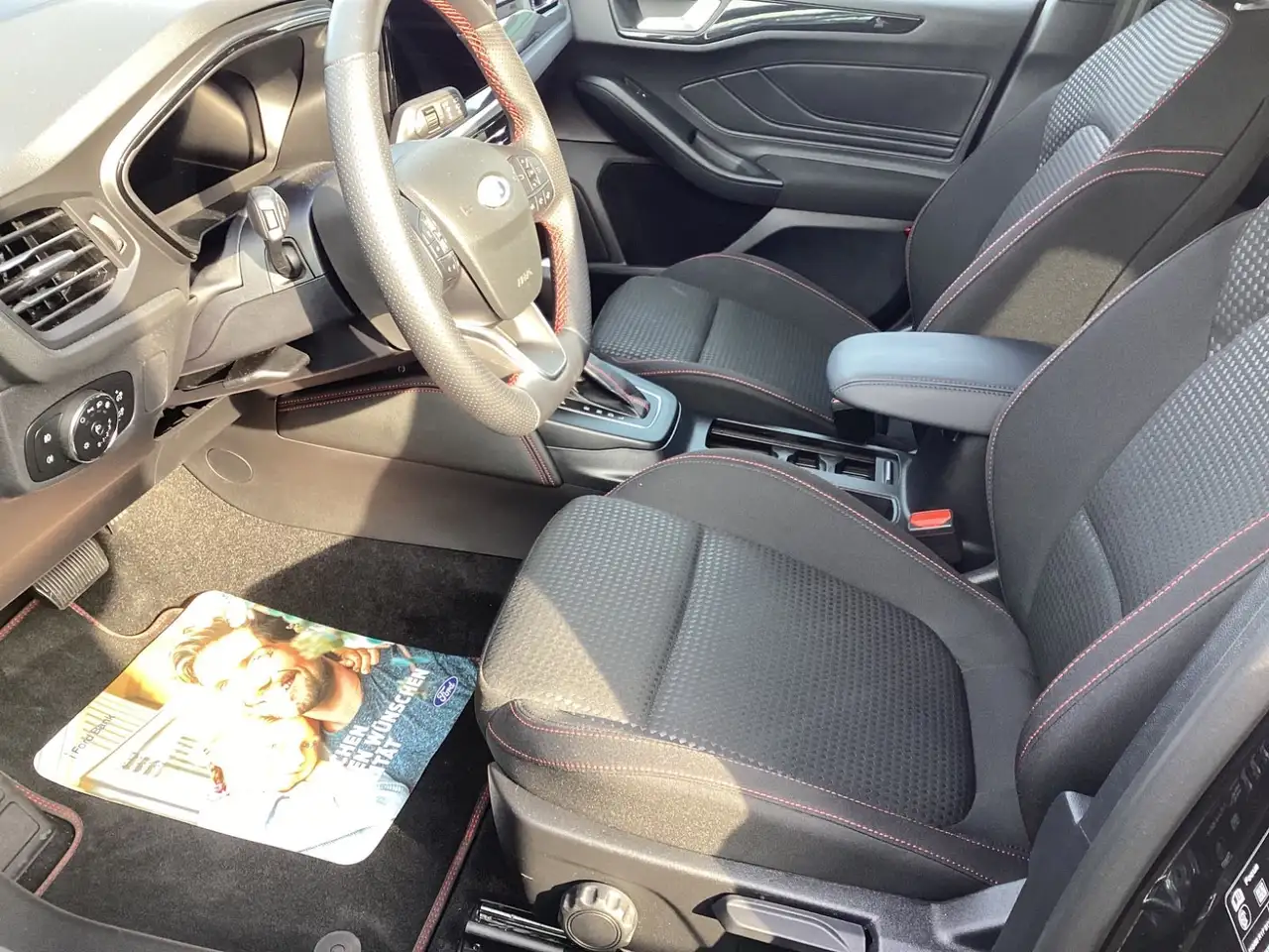 Ford Focus Turnier ST-Line X, AHK*GJR*RFK*LED*Navi — معرض صور السيارة 10