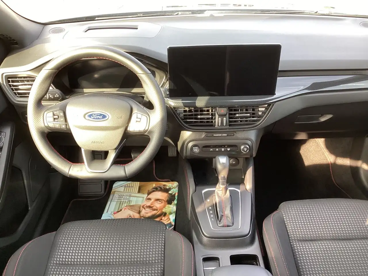 Ford Focus Turnier ST-Line X, AHK*GJR*RFK*LED*Navi — معرض صور السيارة 9