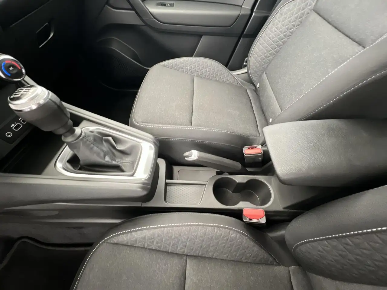 Mitsubishi ASX Basis 1.0 TCE *BT*PDC*KLIMA*uvm — معرض صور السيارة 14
