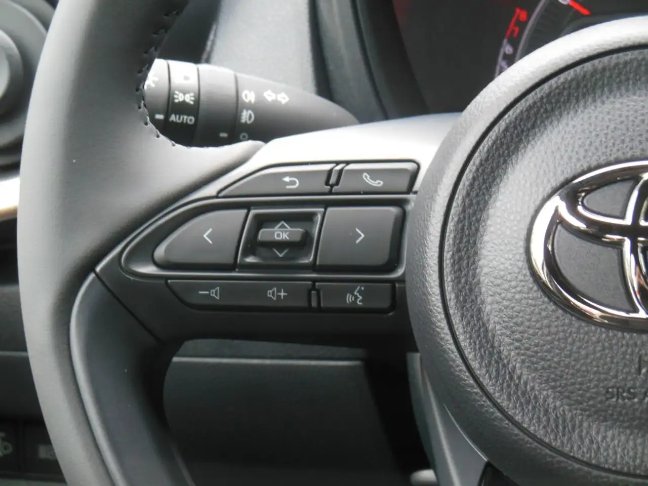 Toyota Aygo X S-CVT Team D Automatik**Ersparnis 3.707.- — معرض صور السيارة 10