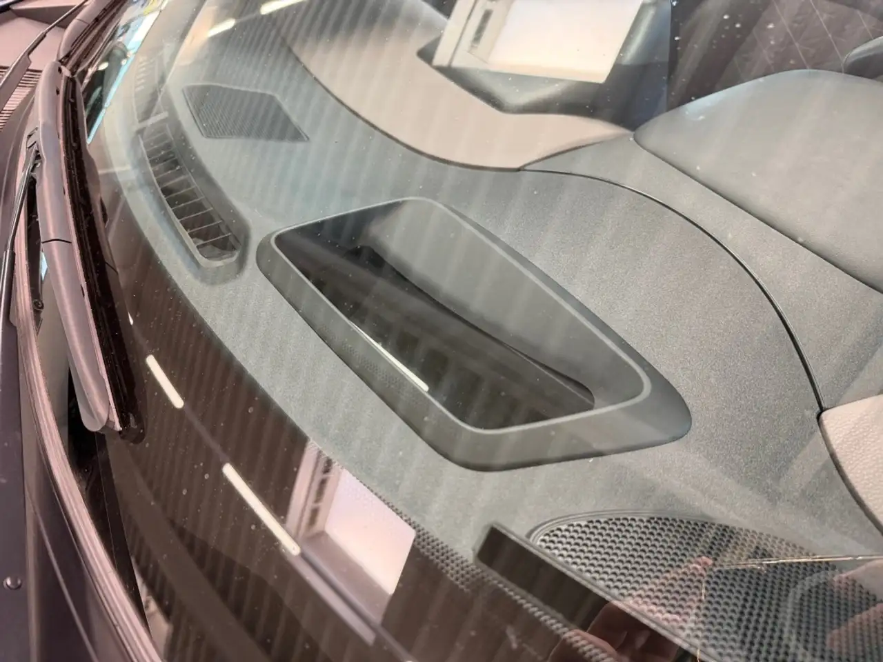 Toyota Yaris Cross Hybrid FWD Style Plus DAB+CarPlay — Galería del vehículo 24