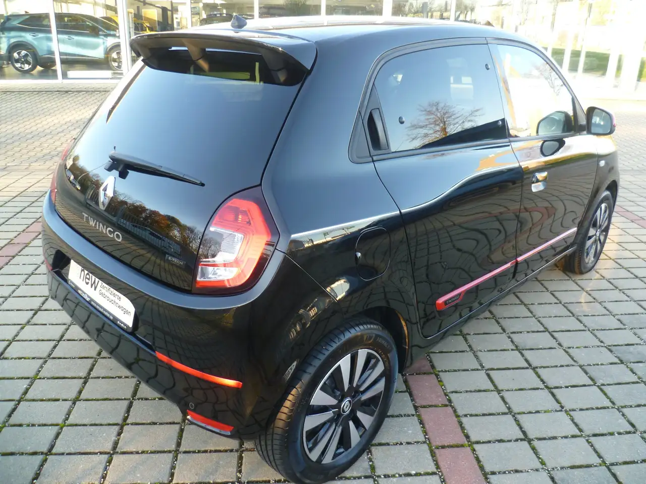 Renault Twingo Techno Electric — معرض صور السيارة 5